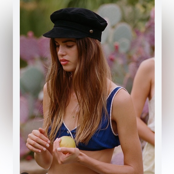 LACK OF COLOUR Lola Black Suede Conductor Cap Women’s LIKE NEW Worn 1X One Size - Picture 4 of 16